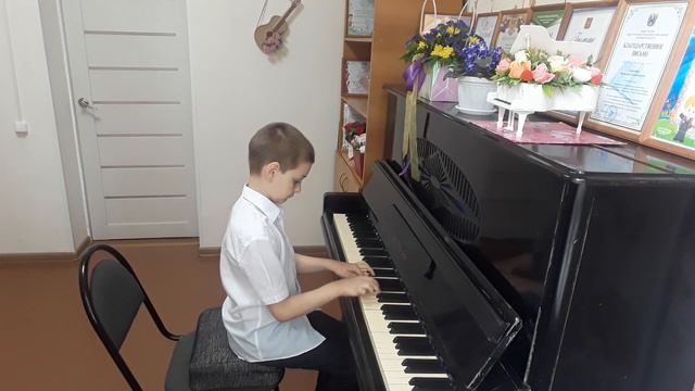 Л.Кершнер "Малыш", исп.Чебаков Александр. смотреть онлайн