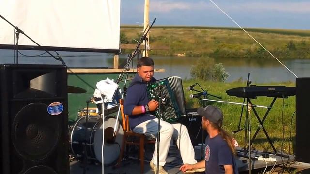 микс на баяне (дабстеп ) смотреть онлайн