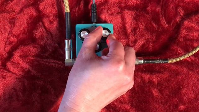 Rogue Analog Delay Pedal Demo смотреть онлайн