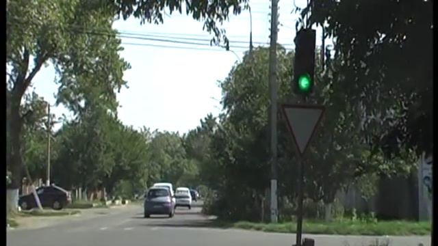 Видео курс ПДД -17 : Сигналы светофора и регулировщика - 1 часть