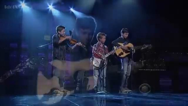 9-Year-Old Plays Banjo on David Letterman Show - Sleepy Man смотреть онлайн