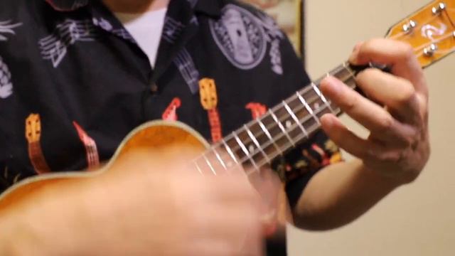 Five Foot Two, Eyes Of Blue - on ukulele solo смотреть онлайн
