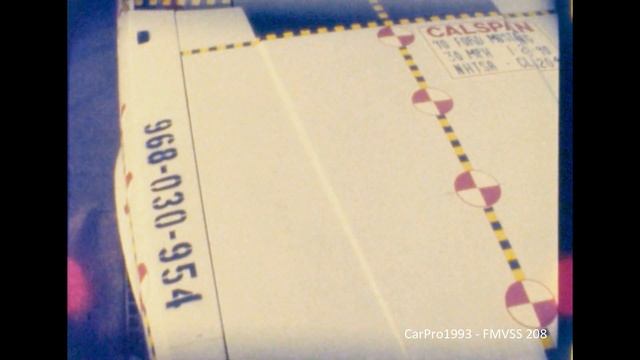 1990-1993 Ford Mustang Coupe (w/ Driver Airbag) FMVSS 208 Full-Overlap Frontal Crash Test смотреть онлайн