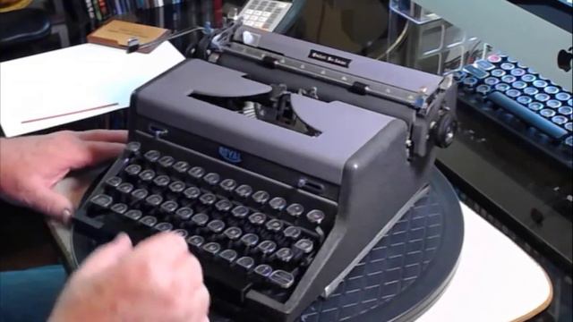 1948 Royal Quiet Deluxe and Henry Dreyfuss смотреть онлайн