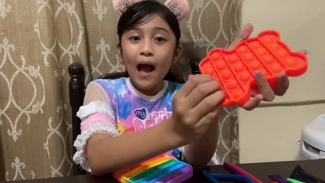 Different Types of Fidget Toys II How Can Fidget Toys Help? II Stress Reliever смотреть онлайн