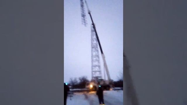 Монтаж 50 метровой вышки сотовой связи в -15°C (Опошня) смотреть онлайн