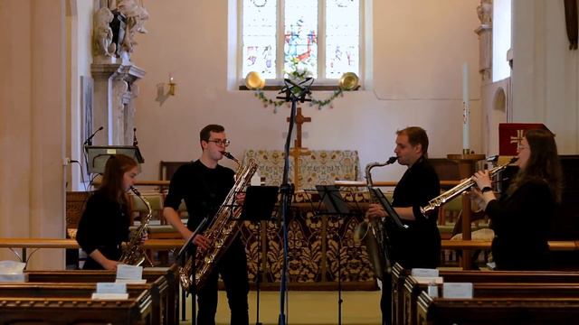 George Gershwin: Walking the Dog - Sonorité Saxophone Quartet смотреть онлайн