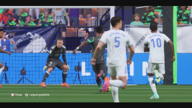 FIFA 22 Ivan Toney crossbar goal смотреть онлайн
