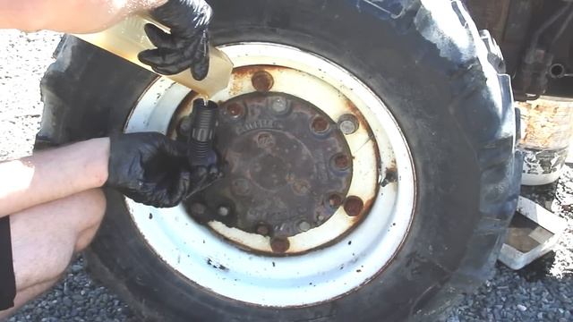 Free Fiat 4wd tractor gets a full service/repairs & goes back to work смотреть онлайн
