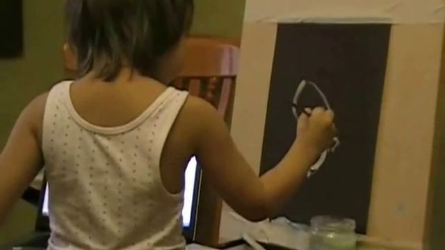 Как вырастают худож-ки. Видео из домашнего архива смотреть онлайн