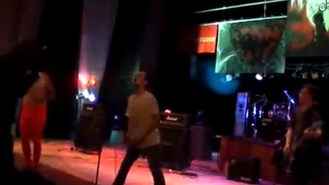 10 Plush Fish - Гимн (FNM 5, Павлодар, 24.05.2008) смотреть онлайн