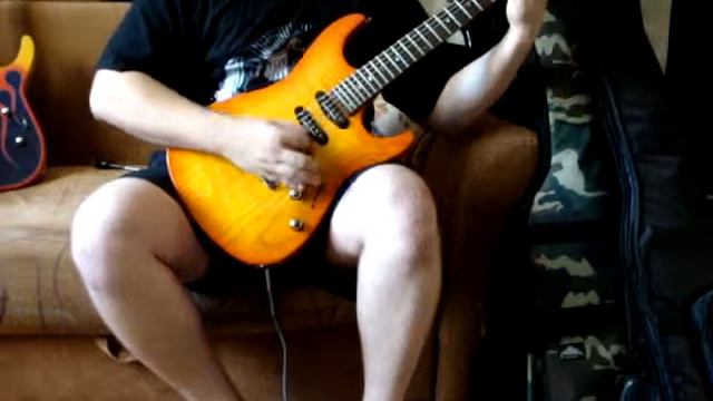 Fender Showmaster SE SSS смотреть онлайн