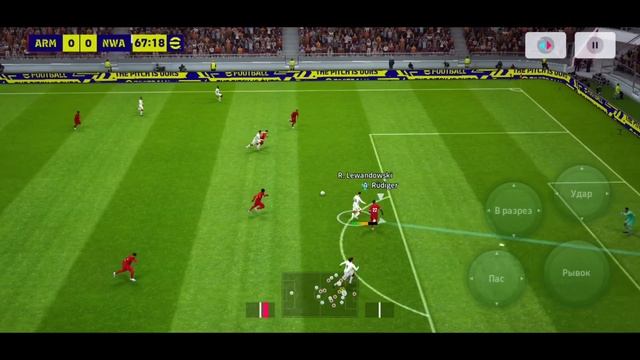 ? МЕТОВЫЙ ЦЗ АРАУХО 99 и НИКАКУЩИЙ ЦН ЛЕВАНДОВСКИ 100 в eFootball mobile смотреть онлайн