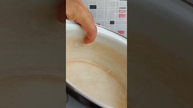 Как быстро избавиться от грязного пятна. Полезные советы смотреть онлайн