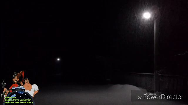 Гарна музика під нічний падаючій сніг!.Красивая музыка по ночной падающий снег!. смотреть онлайн