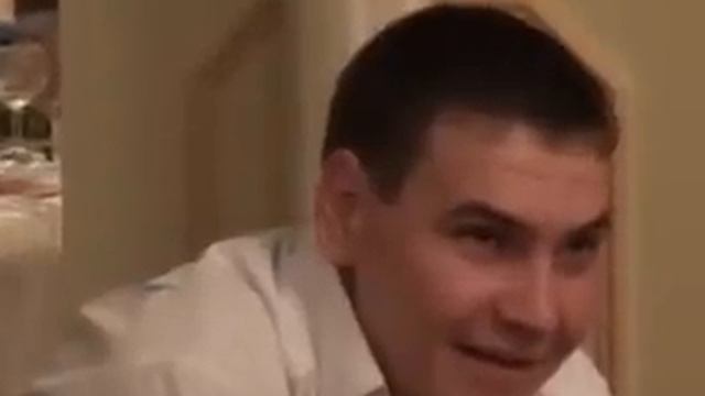 СЦЕНКА ОЧЕНЬ СМЕШНАЯ смотреть онлайн