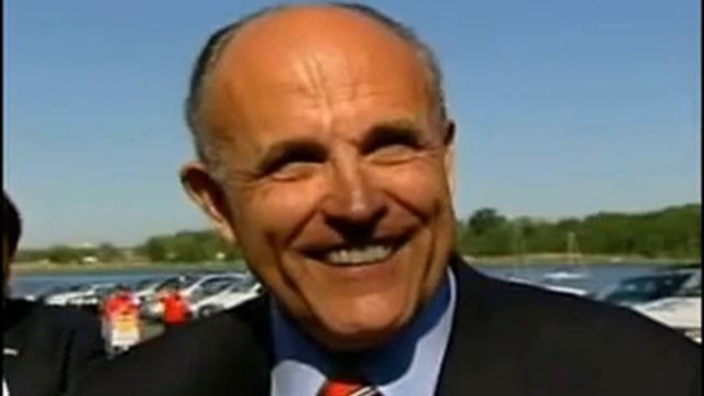 WeAreChange Confronts Giuliani on 9/11 Collapse Lies смотреть онлайн