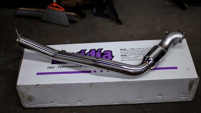 Subaru STI GR Hatchback Invidia Catted Downpipe Install w/ Magnaflow Exhaust смотреть онлайн