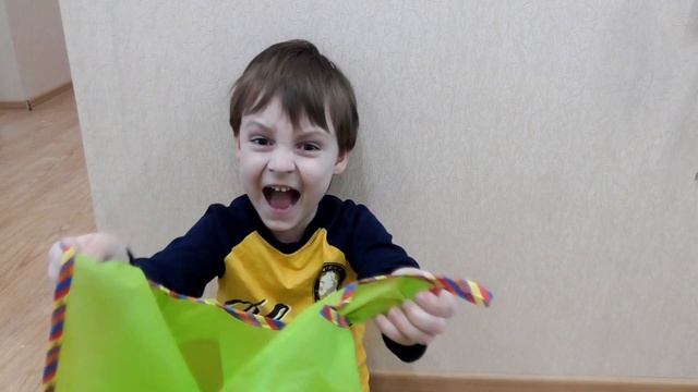 Как неслышно расстегнуть липучку. Веселый #лайфхак смотреть онлайн