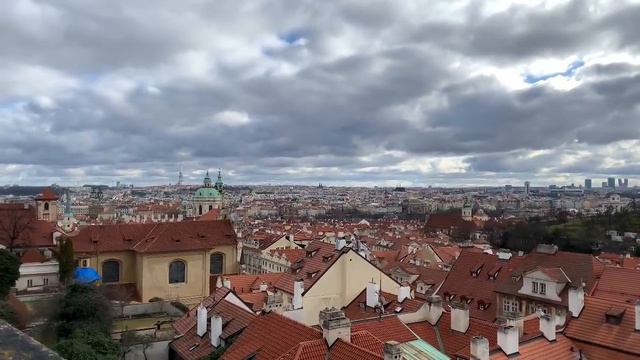 ПРАЖСКИЙ VLOG...САМОЛЁТ УЛЕТЕЛ БЕЗ МЕНЯ... ПУТЕШЕСТВИЕ В ОДИН ДЕНЬ.. смотреть онлайн