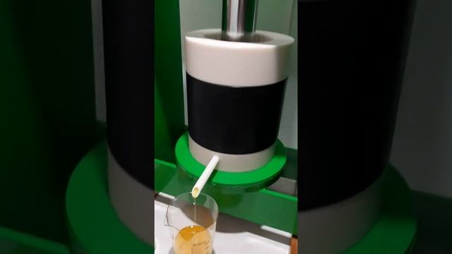 Первый отжим масла грецкого ореха смотреть онлайн