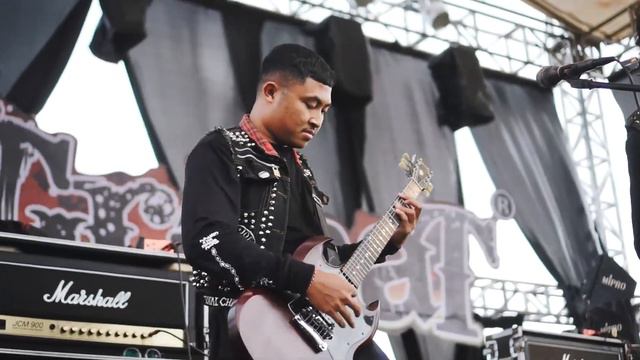 Kuman Laut live at GrAnaT "Wasa Sangkara" смотреть онлайн