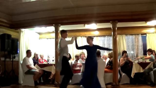 Белый танец. Теплоход "Урал". смотреть онлайн