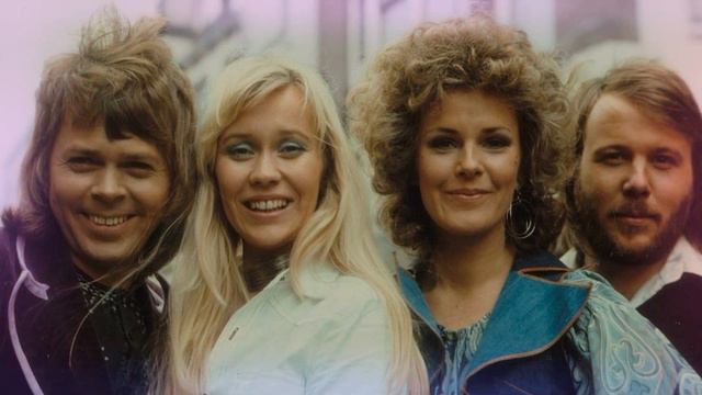 One of us - Tyros 4 смотреть онлайн