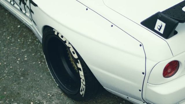 PANDEM R32 GTR in the rain // TOFUGARAGE 4K смотреть онлайн