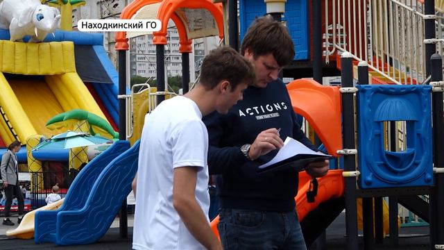 За "город трудовой доблести". Сбор подписей проходит на улицах Находки смотреть онлайн