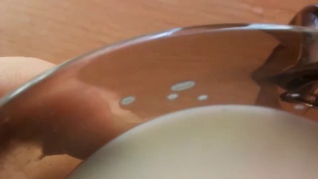 Подробный ОБЗОР, КРИТИКА и дегустация молока "Отборное. Коровка из Кореновки" смотреть онлайн