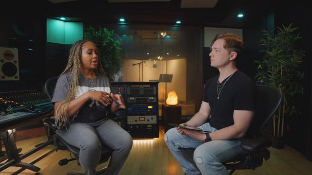 "Learning To Riff" - Lalah Hathaway Interview Part 5 смотреть онлайн