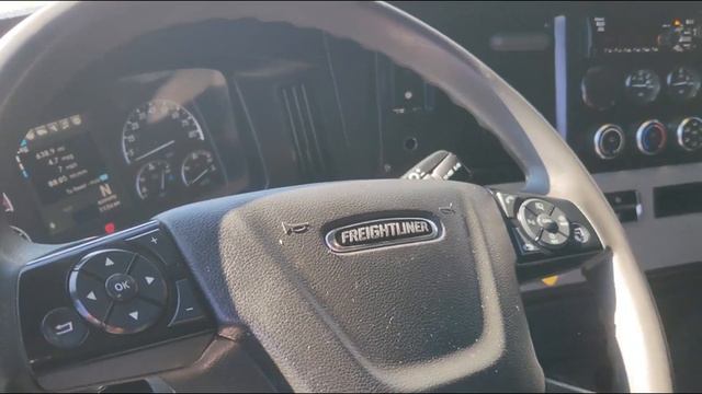 2021 FREIGHTLINER CASCADIA 126 For Sale