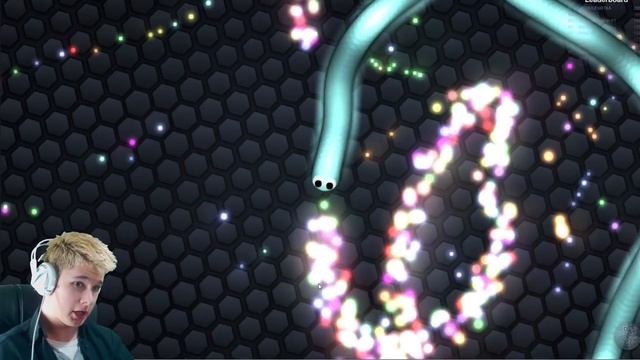 Я ПОБЕДИТЕЛЬ, МНОГО НЕНАВИСТИ!111 - Slither.io #3 смотреть онлайн