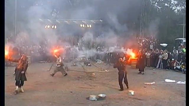 Монгол Шуудан - Лицедеи . Три Слона смотреть онлайн