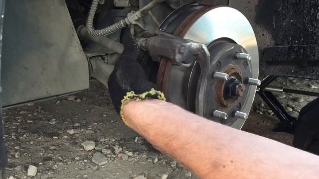 Замена передних колодок на Хендай Крета