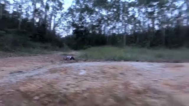 Машина радиоуправляемая SUBOTECH BG1518, 4WD, 35 КМ/Ч, масштаб 1:12 смотреть онлайн