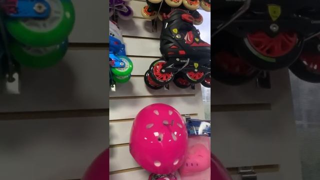 Роликовые коньки для детей и взрослых, большой выбор роликовых коньков и защиты для ног рук и голов смотреть онлайн