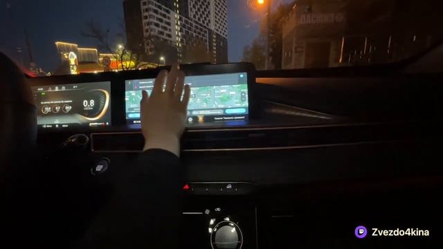 В ПОИСКАХ СПОНСОРА, ДВЕ СОДЕРЖАНКИ смотреть онлайн