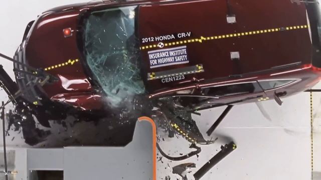 2013 Honda CRV CRASH TEST IIHS - Small Overlap Test [Overall Evaluation: Marginal]