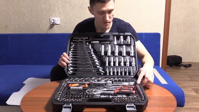 Набор инструмента для авто и дома, SATA - TOOLS, подарки, С НОВЫМ ГОДОМ! смотреть онлайн