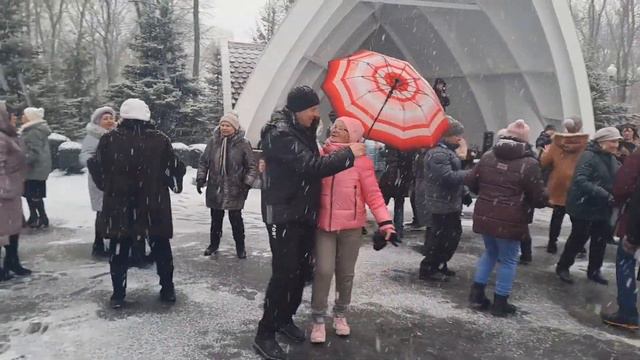 ТЫ МЕНЯ СВЕЛА С УМА В ЭТИ БЕЛЫЕ НОЧИ смотреть онлайн