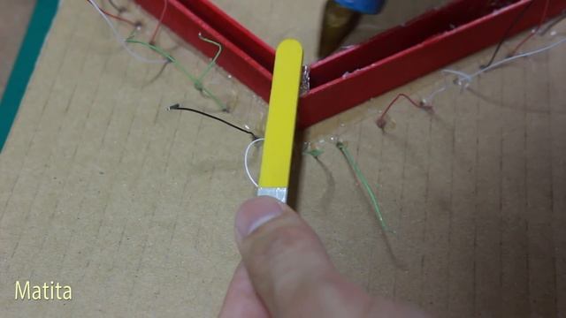 как сделать электрический калимба - DIY музыкальный инструмент смотреть онлайн