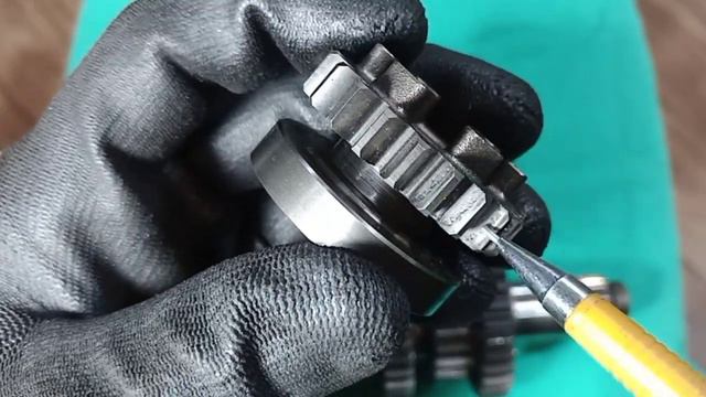 O QUE ACONTECE QUANDO TEM ENGRENAGEM DA CAIXA DE MARCHA RONCANDO. смотреть онлайн