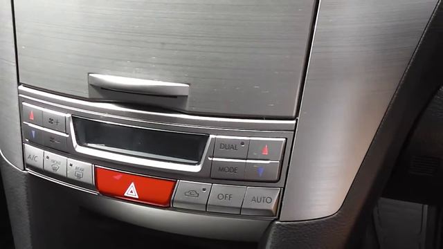 Subaru Legacy 2 5i Touring смотреть онлайн