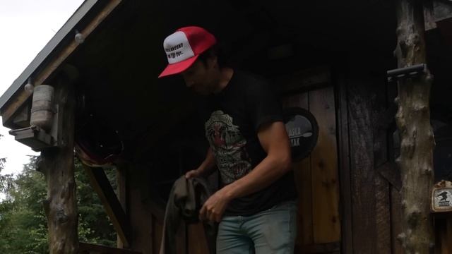 You Don't Have to Work a 9 - 5 ... Why I Chose the Nomadic Lifestyle смотреть онлайн