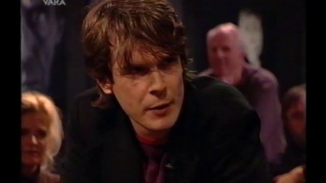Hans Teeuwen, Gummbah & Bouwman - Poelmo Interview (2002) - Deel 2 смотреть онлайн