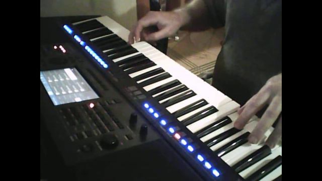 "Джентельмены удачи" тема из кинофильма (моя версия) Yamaha psr sx 700 смотреть онлайн