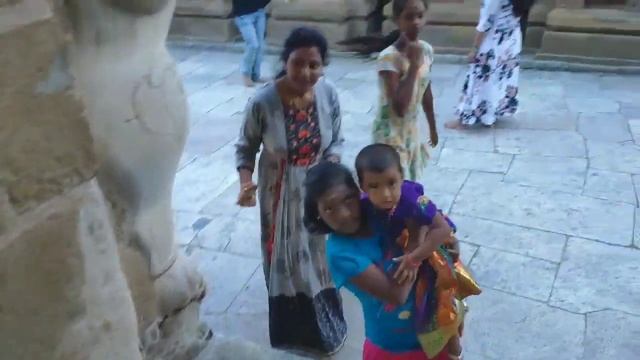 Канчипурам/Индия /храм Кайласанатх