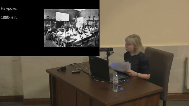 Институты благородных девиц и их воспитанницы. Лекция. Юлия Уварова смотреть онлайн